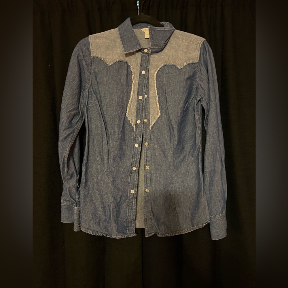 Ariat Button Down Two Toned Denim Shirt